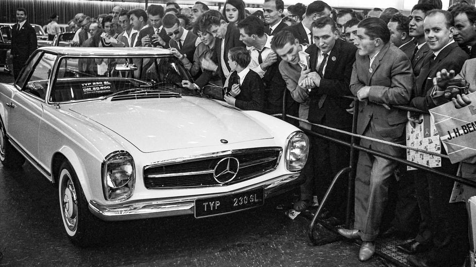 Mercedes 230 SL: Η «Παγόδα» έγινε 60 ετών!