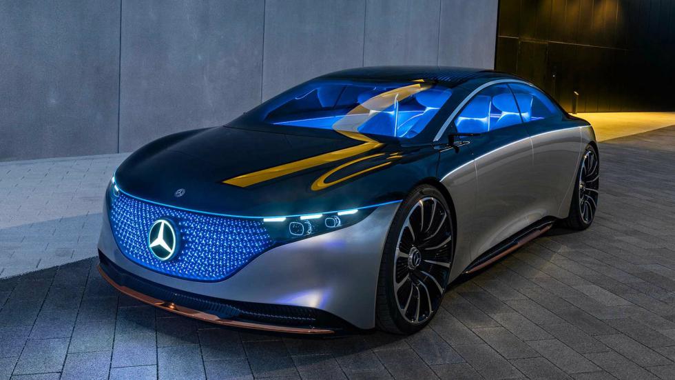 To concept Mercedes Vision EQS.