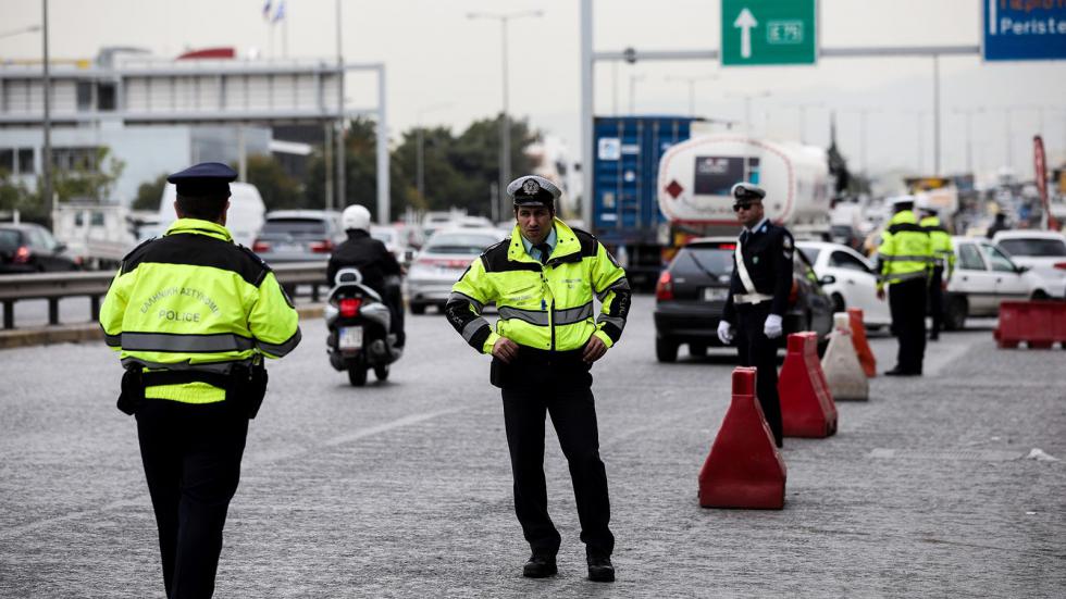 Σε ισχύ από σήμερα ο νέος ΚΟΚ - Ποια είναι τα πρόστιμα ανά παράβαση;