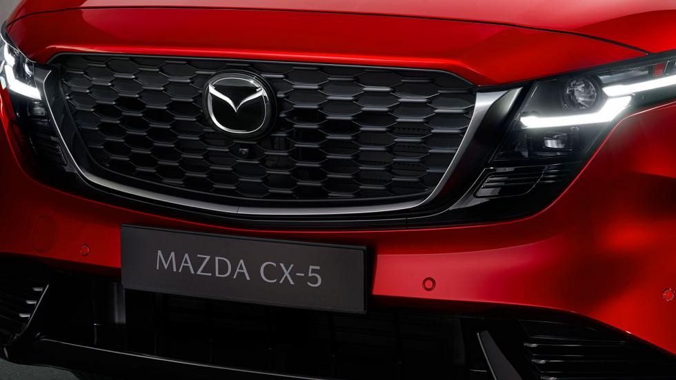 Νέο Mazda CX-5: Φρέσκια εμφάνιση, μεγαλύτεροι χώροι & λιγότερα κουμπιά