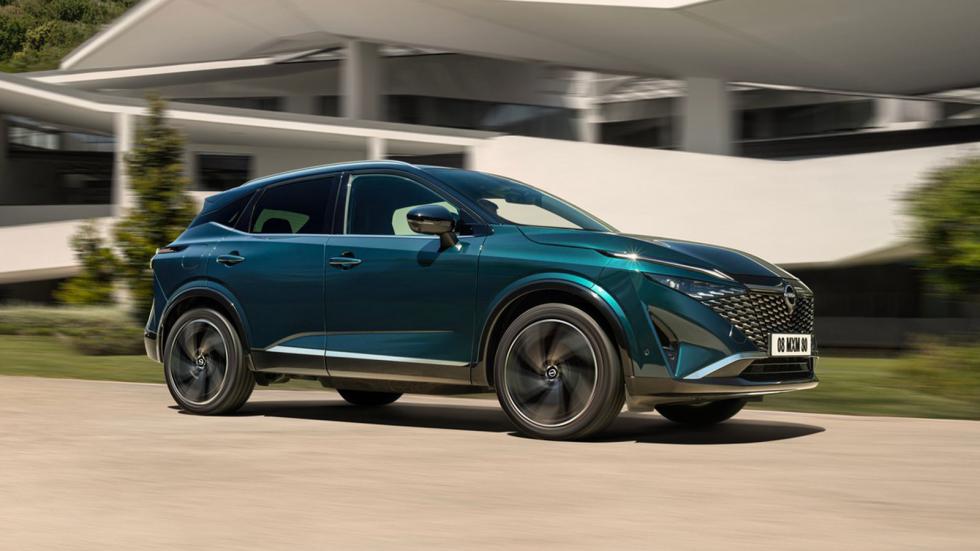 Τι αλλαγές έχει το ανανεωμένο υβριδικό Nissan Qashqai; | autotriti.gr