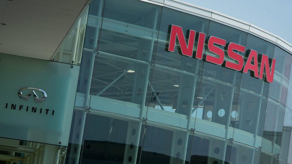 Τα δημοσιεύματα αναφέρουν πως από το 2018 στελέχη της Nissan προσπάθησαν να στήσουν ένα πλάνο εξουδετέρωσης των πρωτοβουλιών του Ghosn.