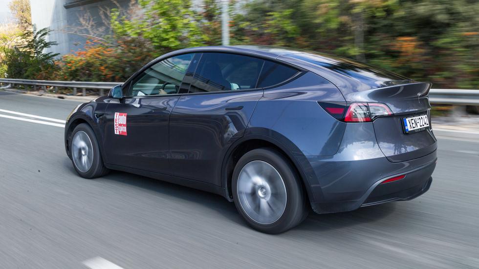 Οδηγούμε στην Ελλάδα το Tesla Model Y | Το Model 3 σε SUV