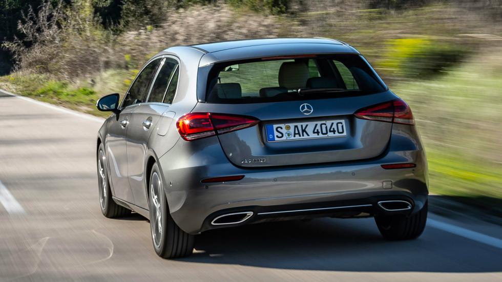 Τι αγοράζω με την Mercedes A 180 των 27.650 ευρώ