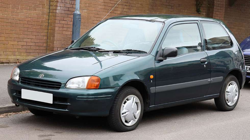 Starlet: Το 1ο αγαπημένο Toyotάκι των Ελλήνων πριν το Yaris