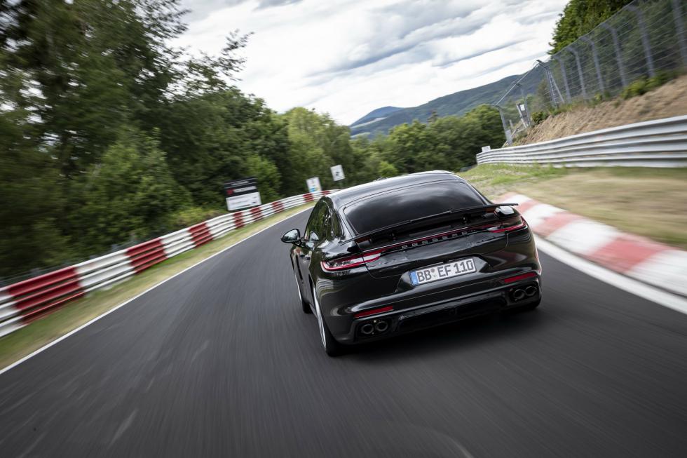 Ρεκόρ για την Porsche Panamera στο Nurburgring