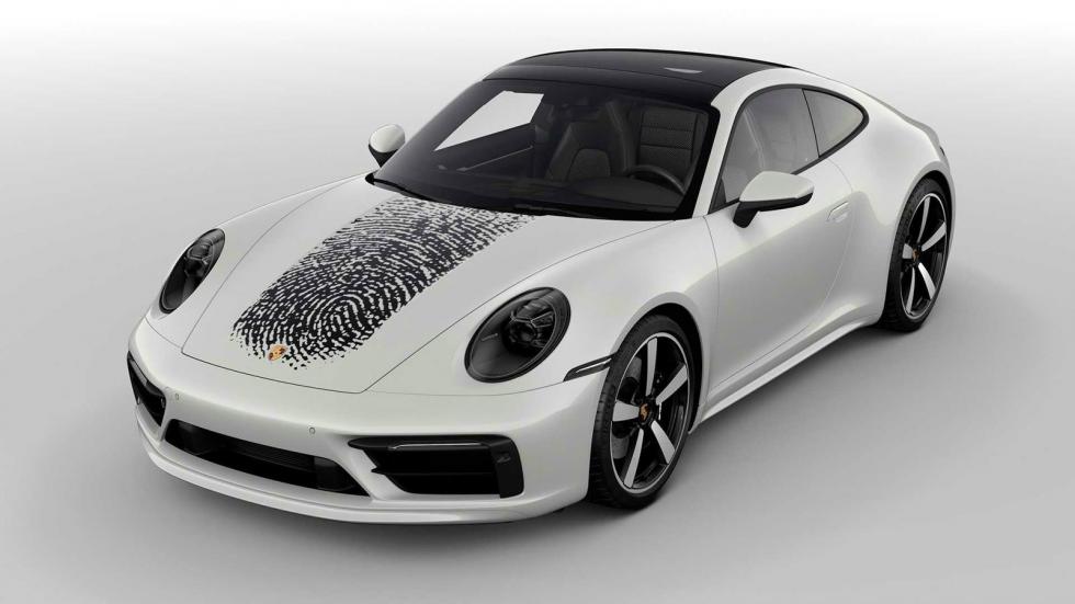 Πόσο κοστολογεί η Porsche την ενσωμάτωση του δακτυλικού σας αποτυπώματος στην 911; Η απάντηση είναι 7.500 ευρώ. 