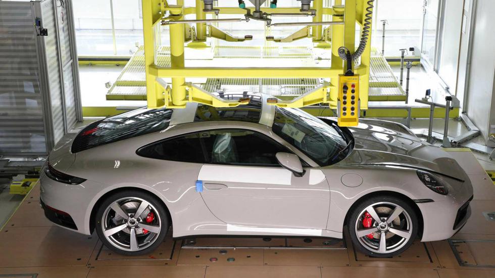Νέα υπηρεσία της Porsche για την 911