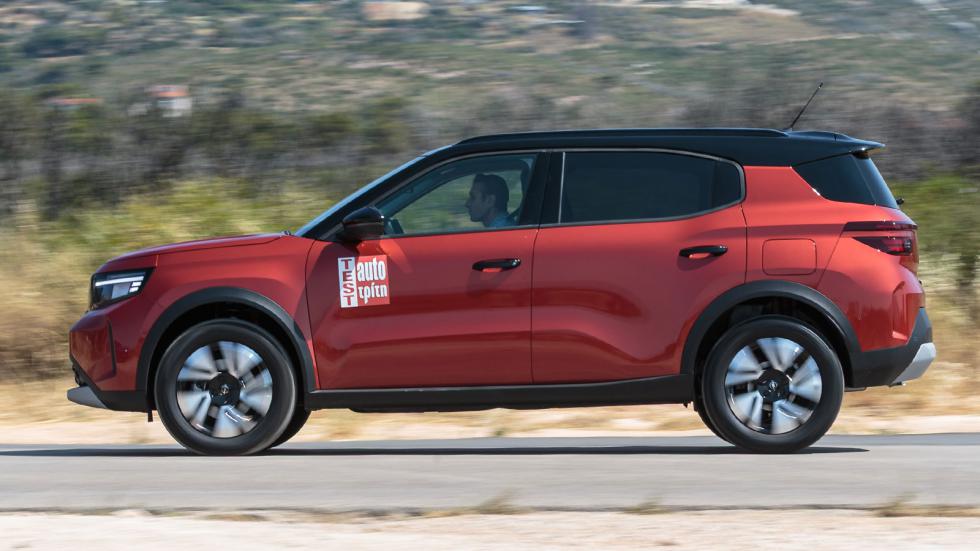 Το σύνολο του Opel Frontera των 145 PS χρησιμοποιεί ένα 3κύλινδρο 1.200 κυβικών τούρμπο κινητήρα και 48βολτο υβριδικό σύστημα με ηλεκτροκινητήρα 29 ίππων και μπαταρία 0,83 kWh (σ.σ. ωφέλιμη 0,43 kWh) 