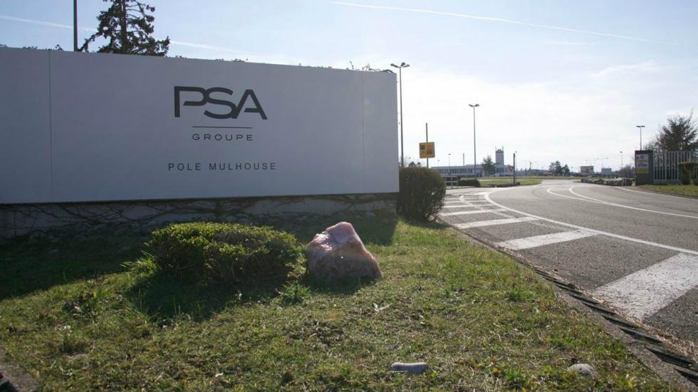 Να βάλει και πάλι μπρος τις μηχανές στα εργοστάσια της στη Γαλλία θέλει η PSA.
