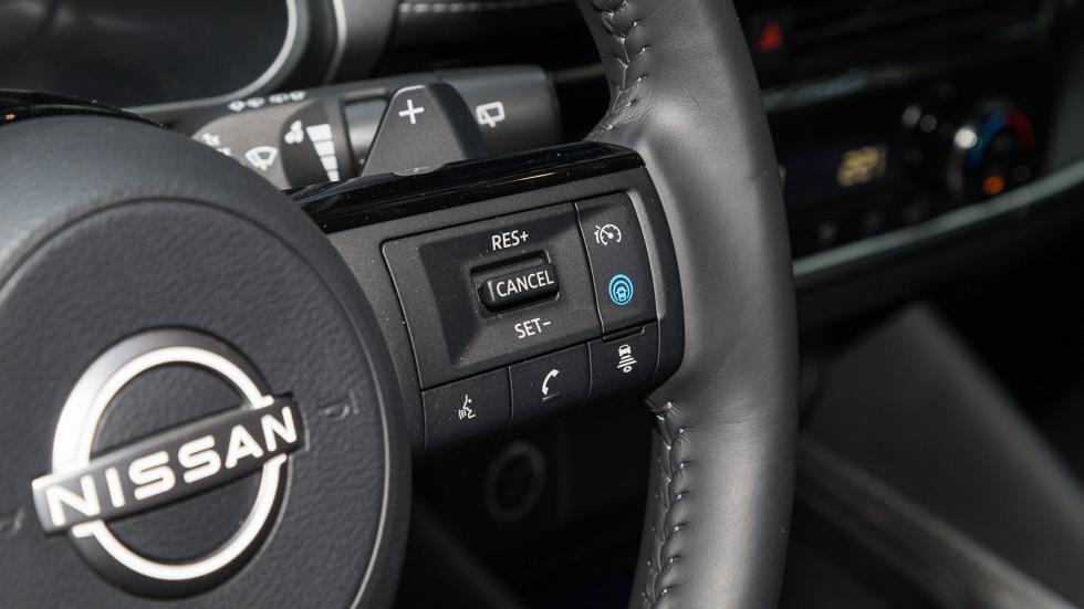 Είναι premium το Qashqai; Με αυτά τα χαρακτηριστικά μπορεί | autotriti.gr