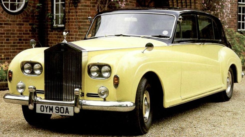 Η εικονιζόμενη Rolls-Royce Phantom V του 1963 που είχε στην κατοχή της η Βασιλομήτωρ, θα οδηγηθεί στις 20 Απριλίου σε δημοπρασία της Barons Classic Collector & Sports Car Auction.