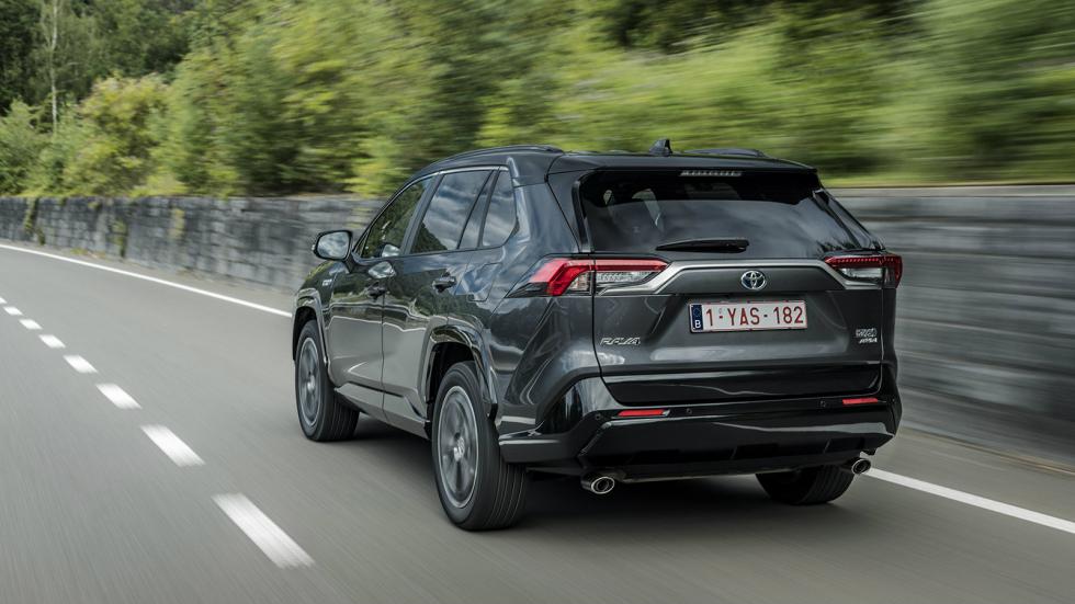 Νέο Toyota RAV4 PHEV