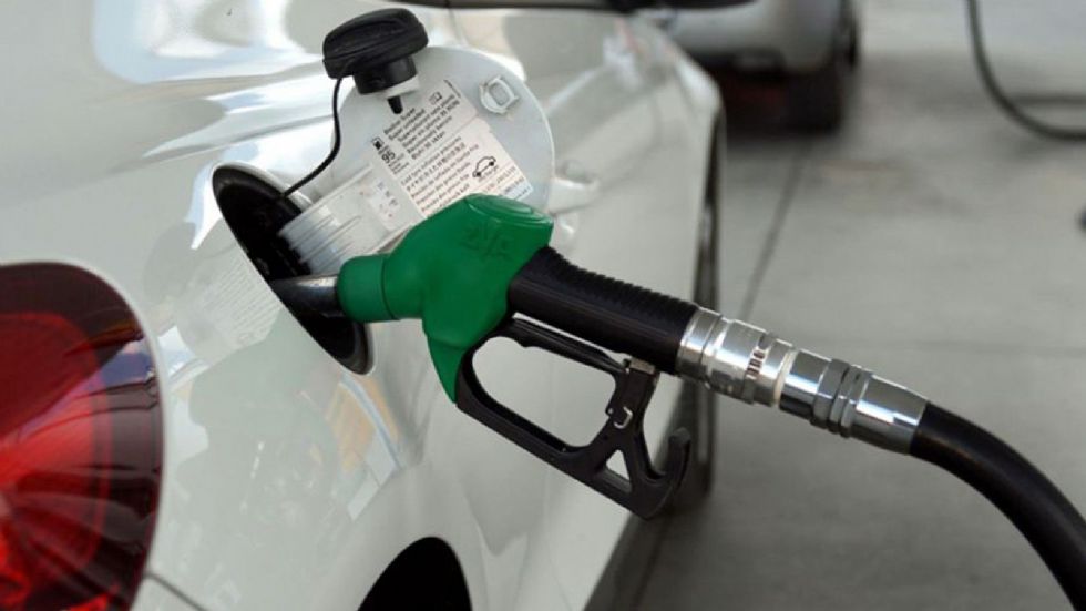 Νέες επιδοτήσεις για βενζίνη & diesel - Όλα τα σενάρια 