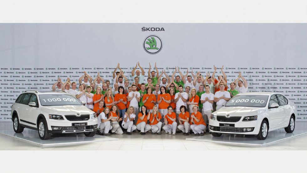 Σε τρία χρόνια «ζωής», η τρίτη γενιά της Skoda Octavia πρόλαβε να κατασκευαστεί σε ένα εκατομμύριο αντίτυπα, με τις συνολικές της πωλήσεις από το 1996 να υπερβαίνουν τα 5 εκ.