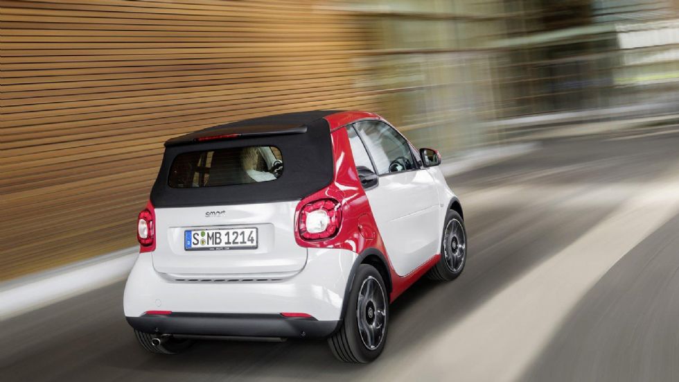 Αυτό είναι το νέο smart fortwo cabrio