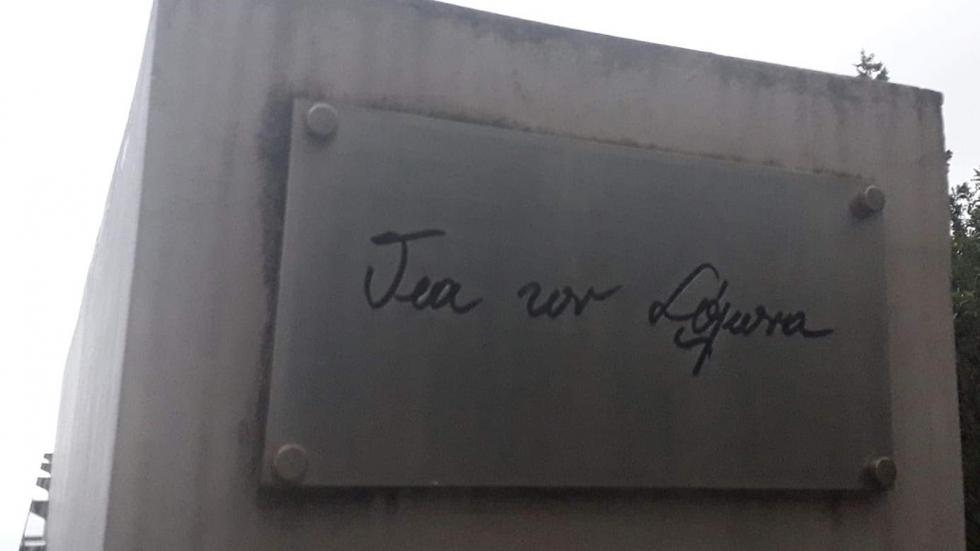 Η τραγική ιστορία που οδήγησε στη σημαντικότερη πεζογέφυρα της Αθήνας