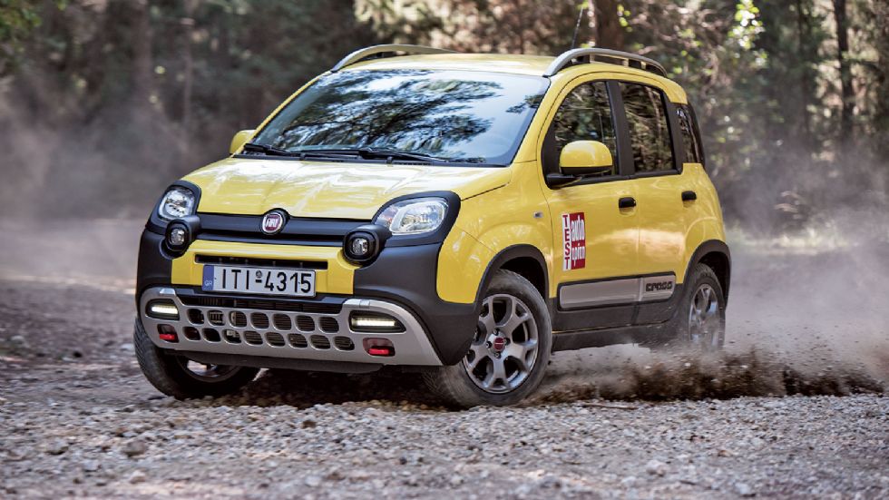 Οι ικανές διαδρομές της ανάρτησης του Fiat Panda Cross «καταπίνουν» κάθε ανωμαλία.