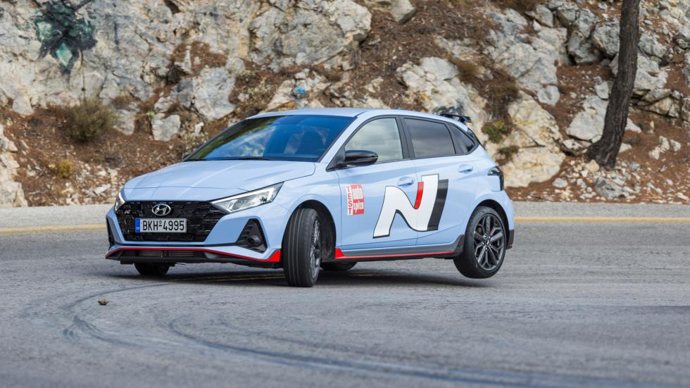 Ποιο μικρό αγωνιστικό πίστας; Hyundai i20 N ή VW Polo GTI;