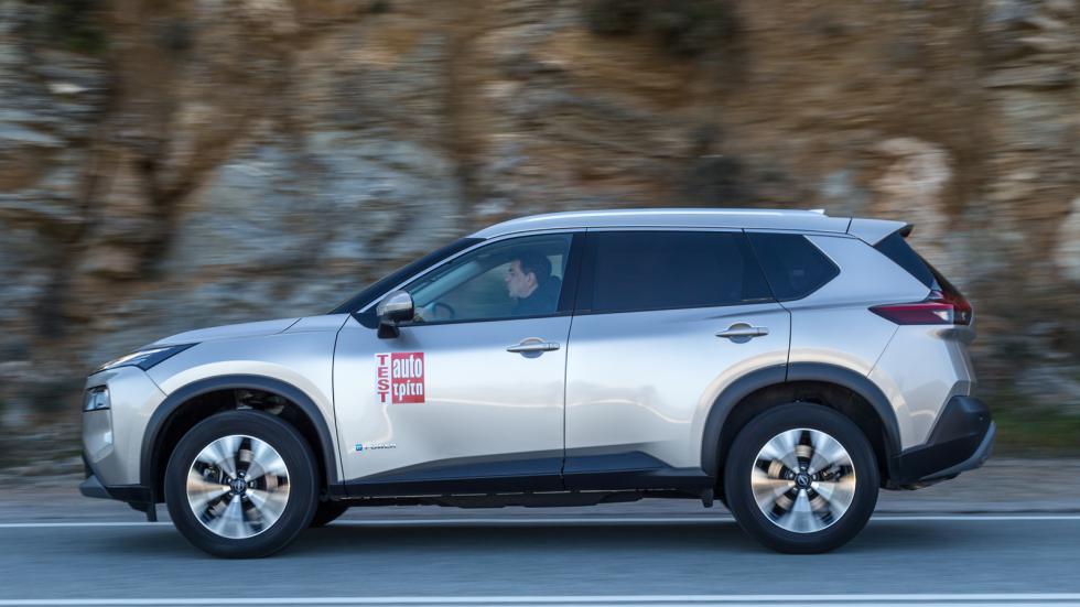 Όπως στο Qashqai e-Power, έτσι και στο full hybrid Nissan X-Trail η αποκλειστική κίνηση με ηλεκτρικό ρεύμα εξασφαλίζει άμεση και γραμμική επιτάχυνση σε κάθε πάτημα του γκαζιού.