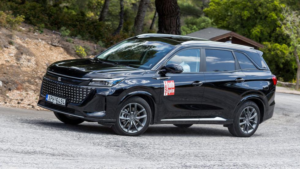 Δοκιμή DFSK E5 DE-i: 7-θέσιο Plug-in υβριδικό μεσαίο SUV με 250 άλογα