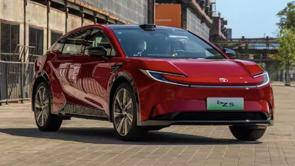 Toyota bZ5: Hλεκτρικό SUV που κάνει στην Κίνα όσο ένα Aygo X στην Ελλάδα
