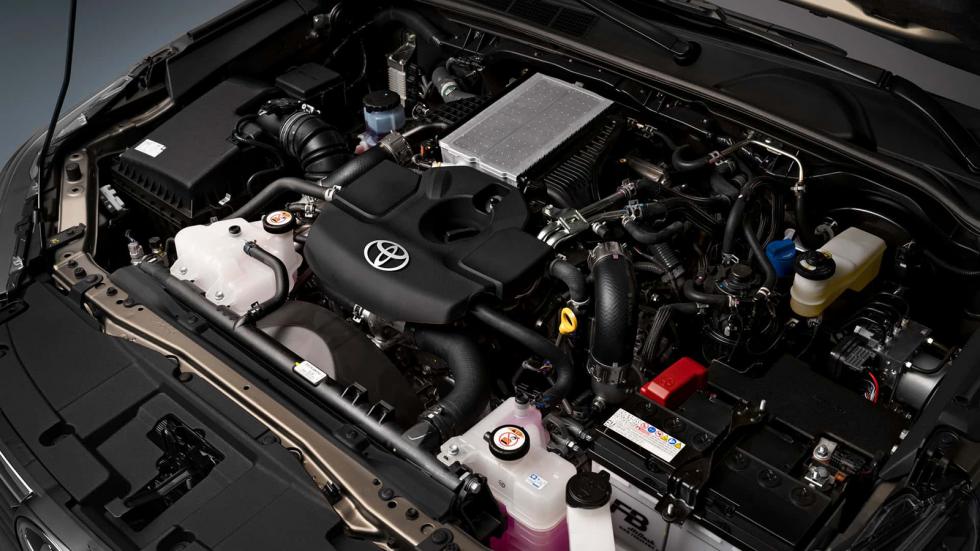 Toyota: Οι diesel κινητήρες έχουν ακόμη πολλά χρόνια ζωής μπροστά τους