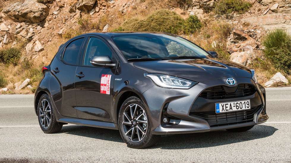 Πλήρης αξιολόγηση στο Toyota Yaris: Πόσο καίει, πορτ-μπαγκάζ & μετρήσεις