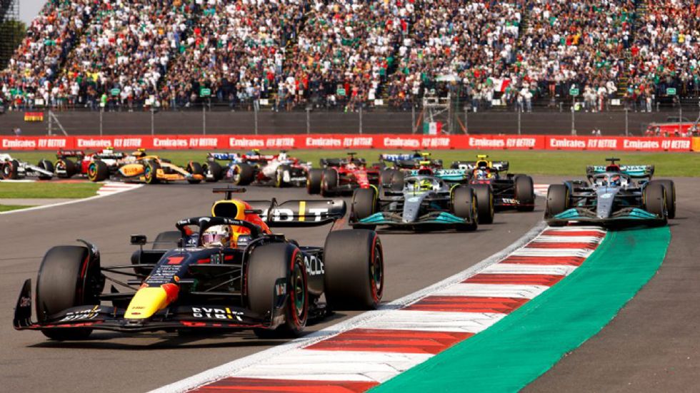 GP Μεξικό: Ιστορική 14η νίκη-ρεκόρ για τον Verstappen