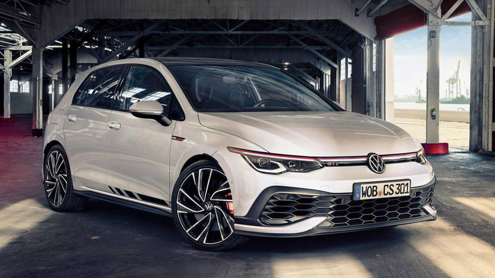 Ντεμπούτο για το νέο VW Golf GTI Clubsport που διαθέτει 300 ίππους και 400 Nm ροπής.