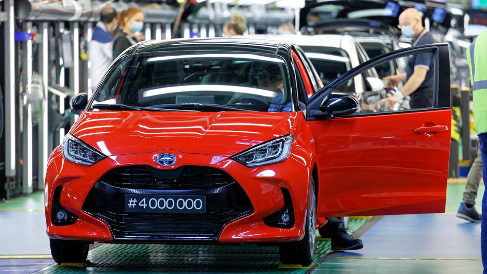 4 γενιές Toyota Yaris, 4 εκατομμύρια μονάδες