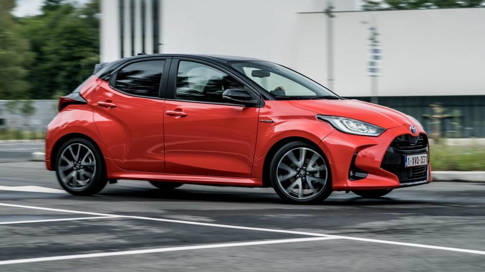 Με κατανάλωση 3,7 λτ. το νέο υβριδικό Toyota Yaris