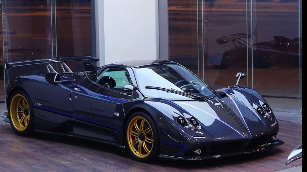 Pagani Zonda Cinque.