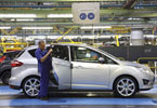 ford c-max -     ,        ,           MPV,  Ford       downsizing         
   .
 