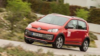 :  VW cross up!