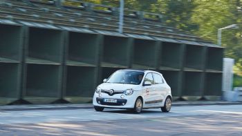  Twingo  9   