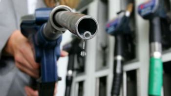 «Καβάλησε» τα 2,2 ευρώ/λίτρο η τιμή της 95άρας βενζίνης στην Ελλάδα