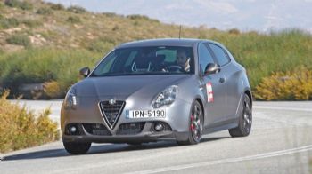 Δοκιμή: Ανανεωμένη Alfa Romeo Giulietta 1,75 TBI Quadrifoglio Verde