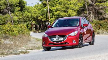 : Mazda 2  90 PS