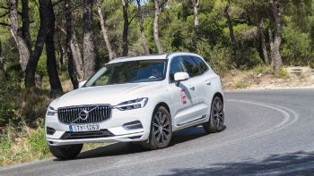 :  Volvo XC60 T8