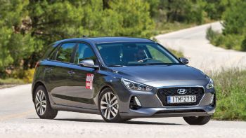  :  Hyundai i30 1,6 .  110 PS