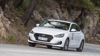  :  Hyundai i30 Fastback