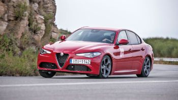 : Alfa Romeo Giulia 2,2 .  180 PS