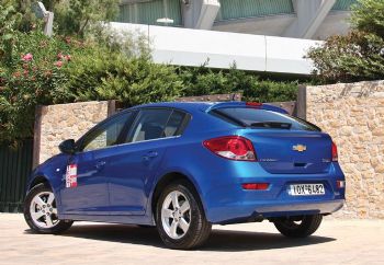   Chevrolet Cruze 1,6 5d