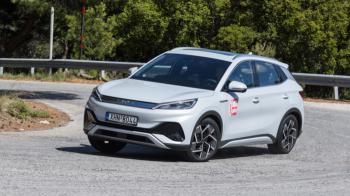 ����������� �� BYD Atto 3 - ��������� SUV ��� �������� 38 ���������