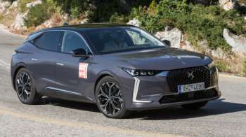 ������: ��������� DS 4 E-Tense Antoine de Saint Exupery �� 225 PS