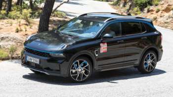 ������: Lynk & Co 01 PHEV �� 261 PS