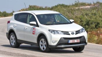 : Toyota RAV4 2,0 D-4D 4x2