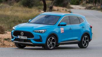 ������: MG HS, �� XXL ������� ��� ��������