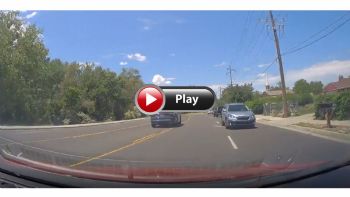 VIDEO: Οδηγεί στο απέναντι ρεύμα σαν να μην τρέχει τίποτα